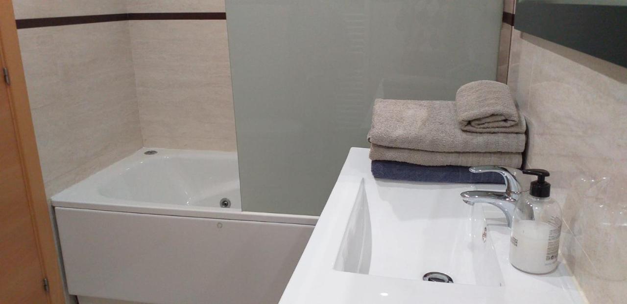 Apartamento Los Lirios לוגרוניו מראה חיצוני תמונה